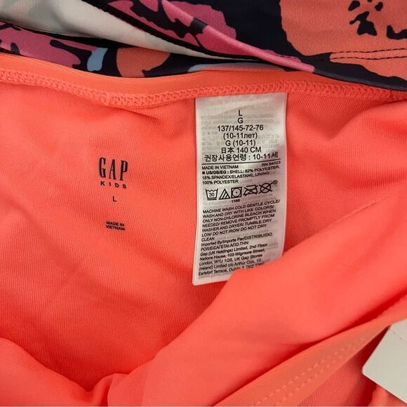 NWT Gap kids two piece rash guard , Hawaiian flowers, size large ((10)) - Picture 3 of 8